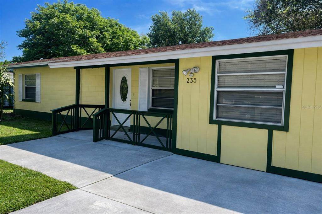 235 Crabtree Avenue - Photo 1