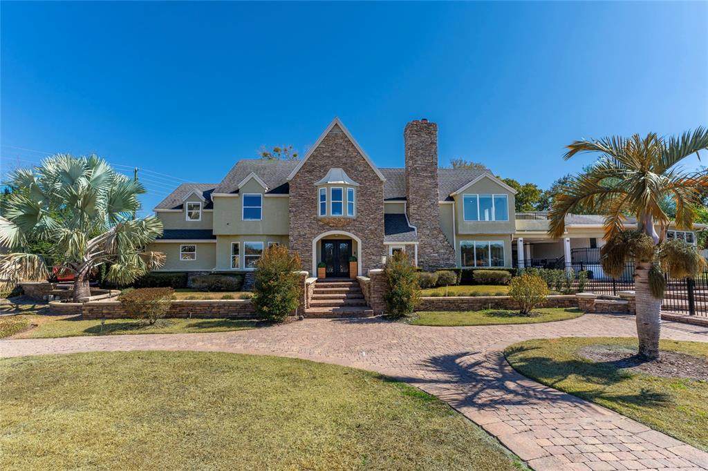 606 6TH Avenue - Photo 1