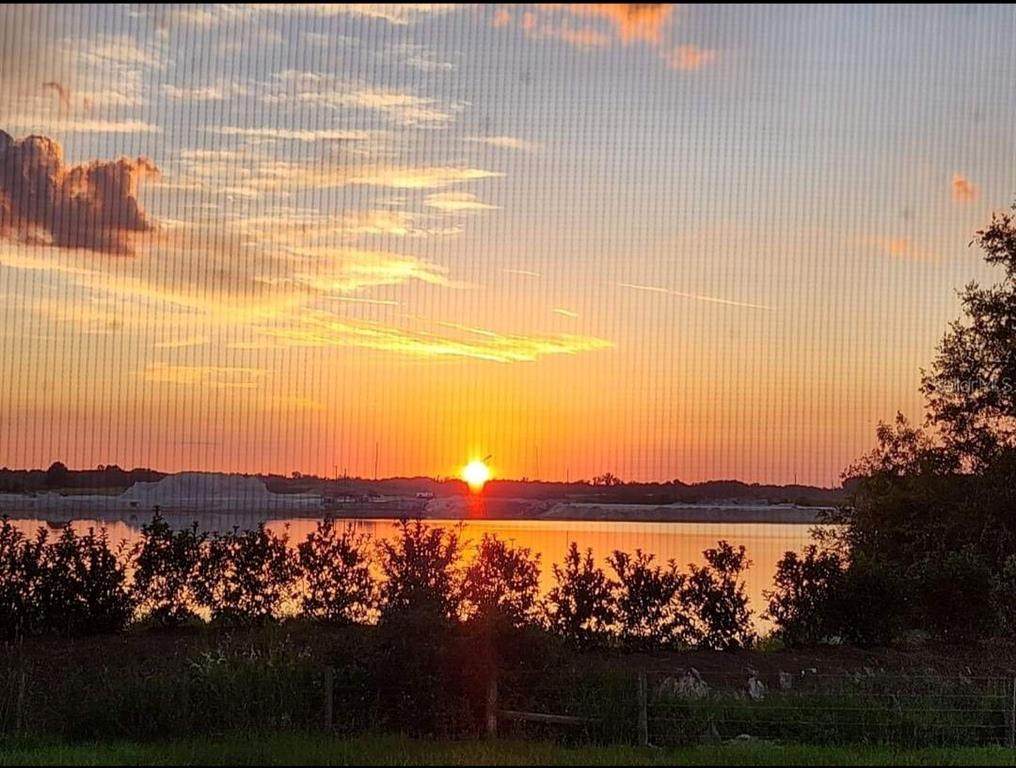 2740 Alder Avenue - Photo 1