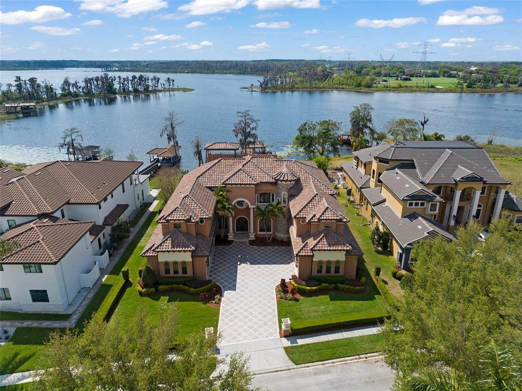 5745 Emerington Crescent - Photo 1