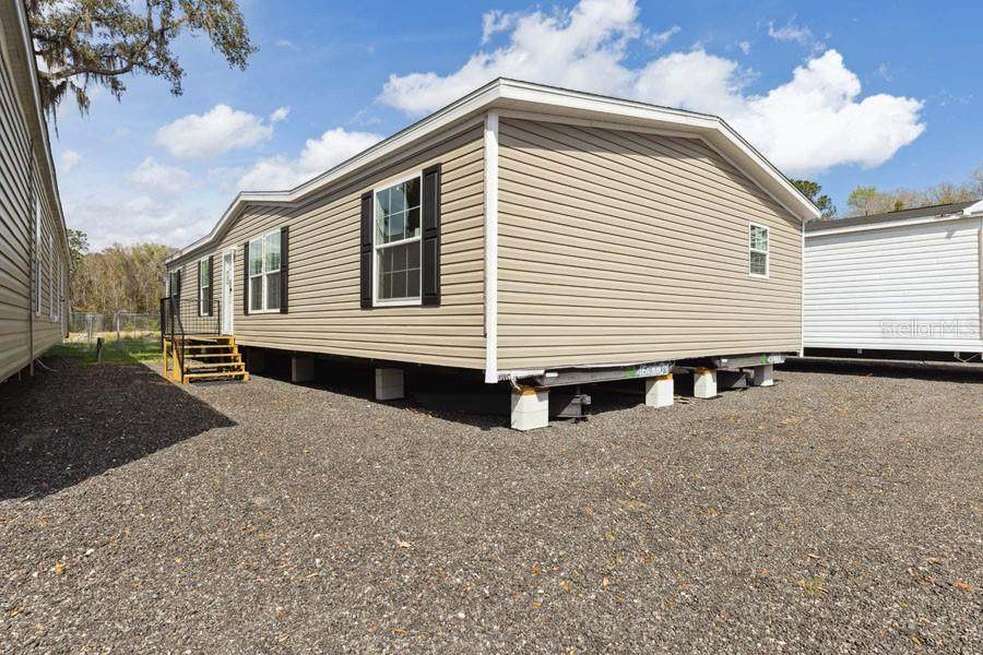 45560 Georgia Street - Photo 1