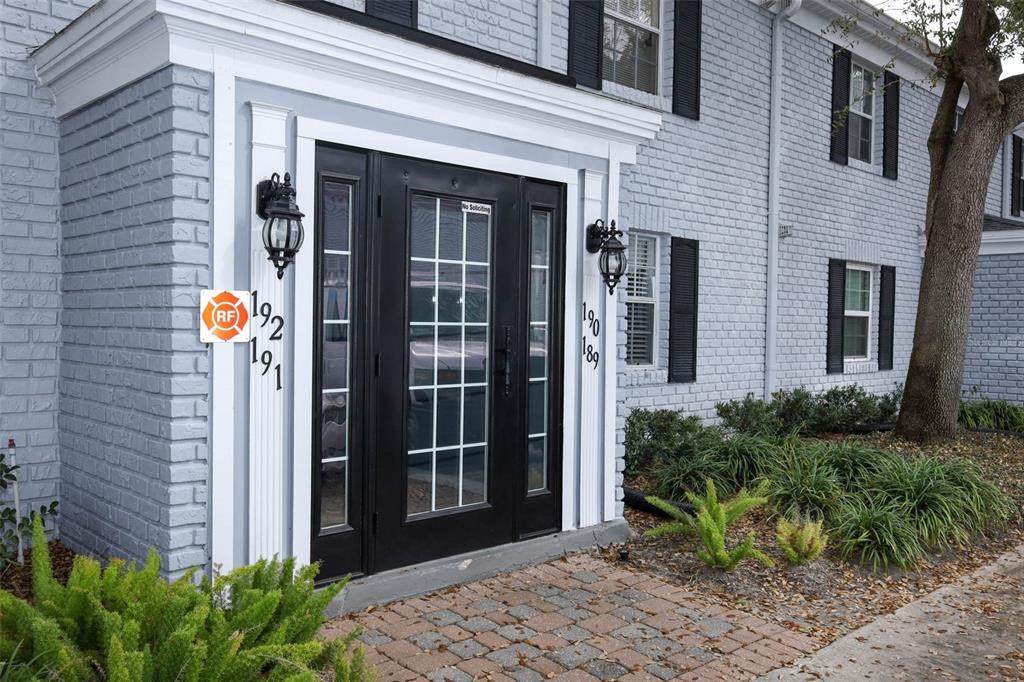 189 Lewfield Circle - Photo 1