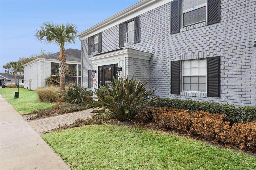 291 Lewfield Circle - Photo 1
