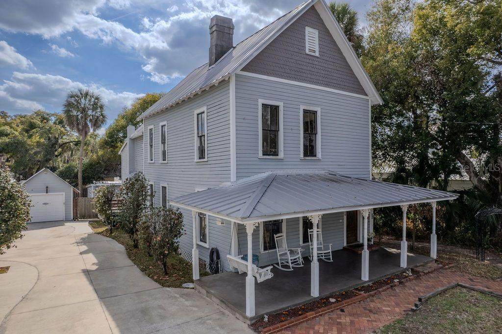 720 3RD Street - Photo 1