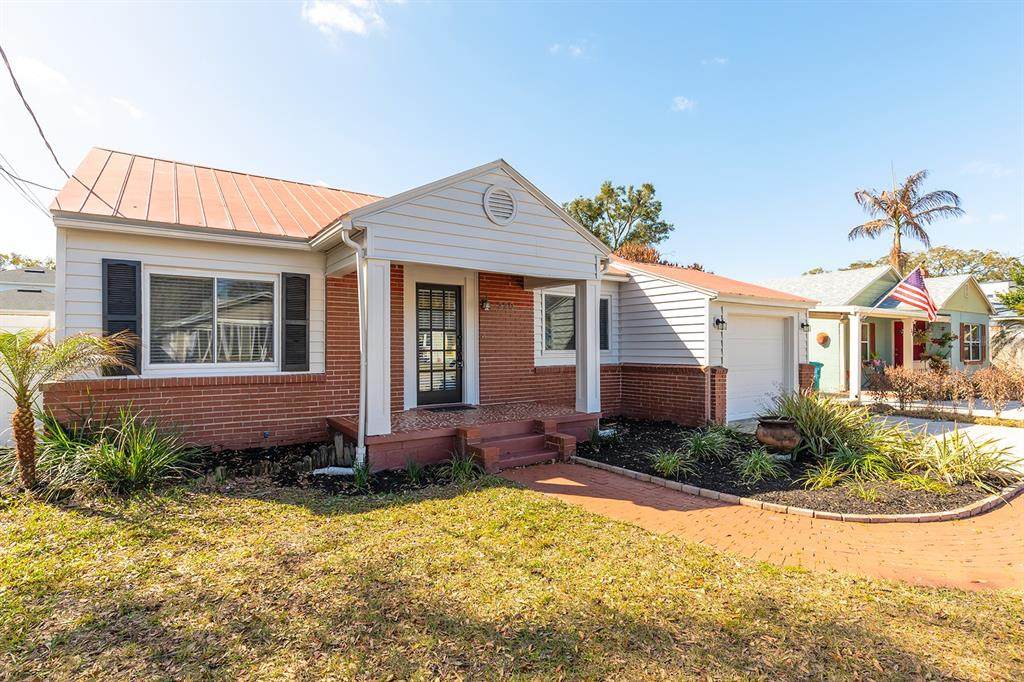 220 Grant Street - Photo 1