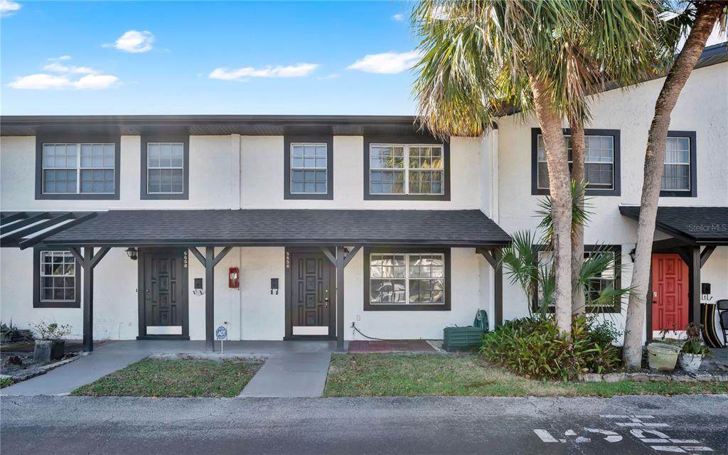 5656 Royal Pine Boulevard - Photo 1