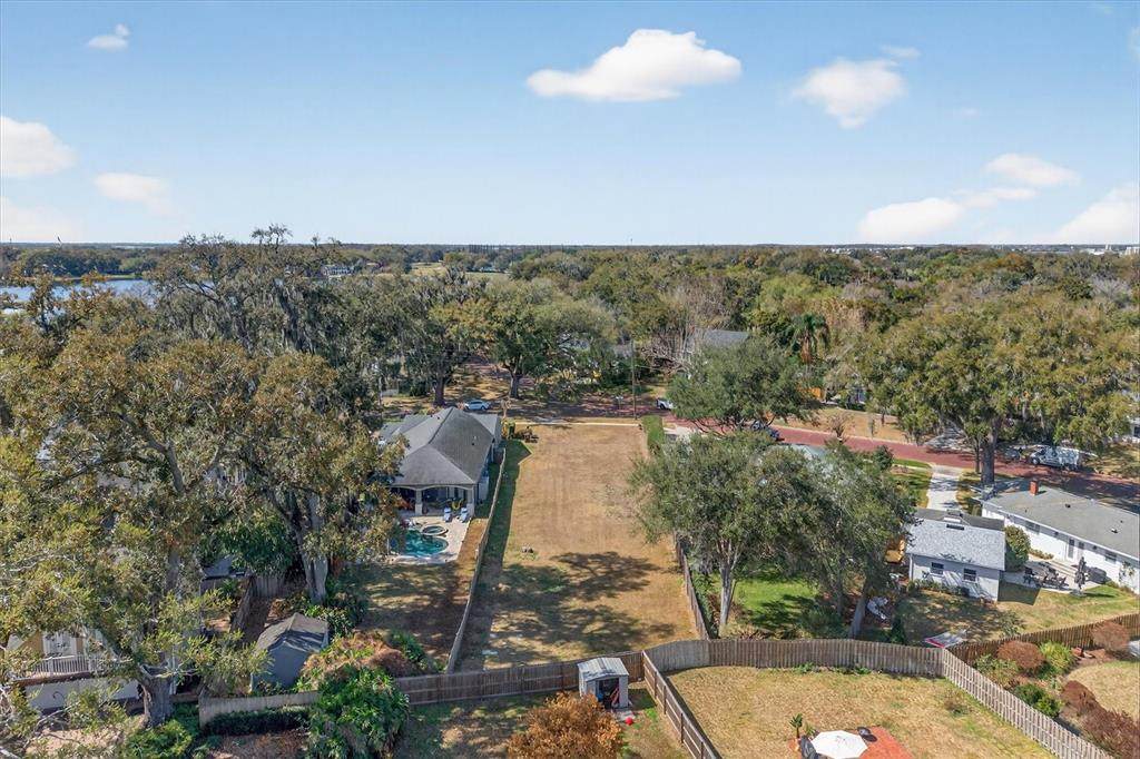 919 Ellwood Avenue - Photo 1