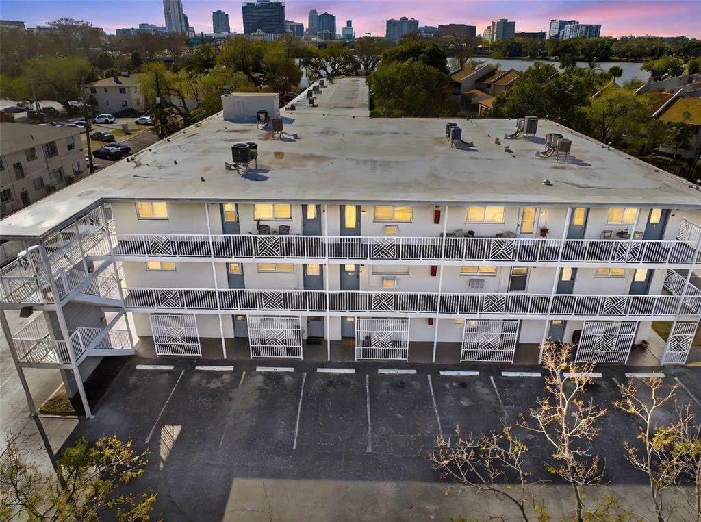 320 Lakeview Street - Photo 1