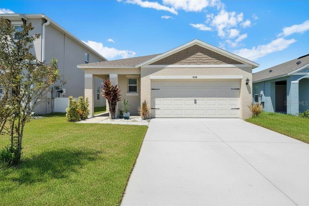 929 August Sky Dr - Photo 1