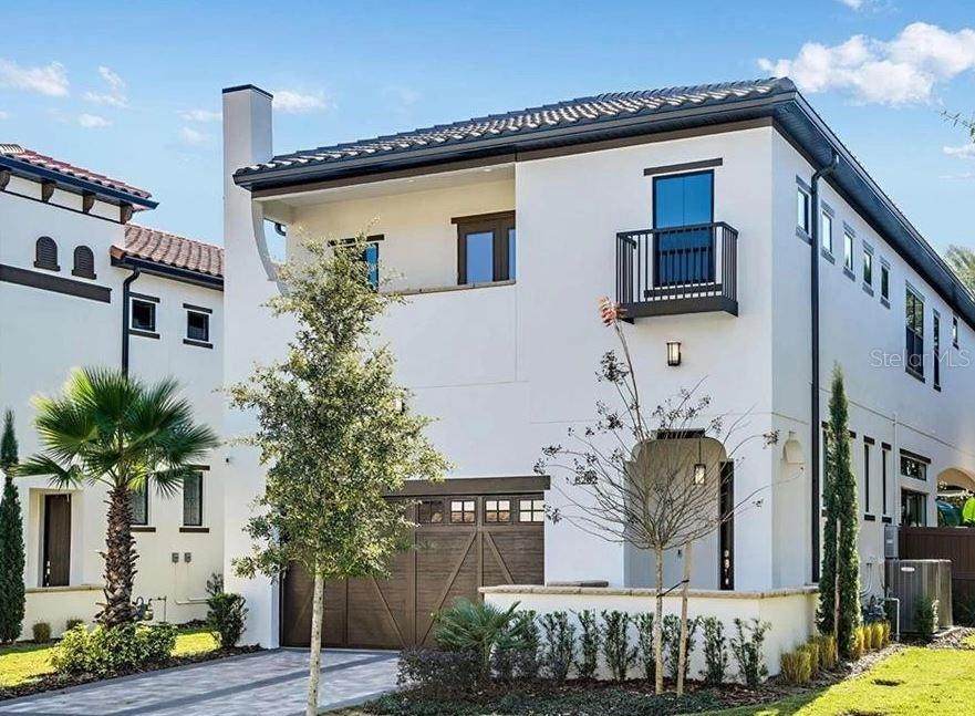 8202 Via Vittoria Way - Photo 1