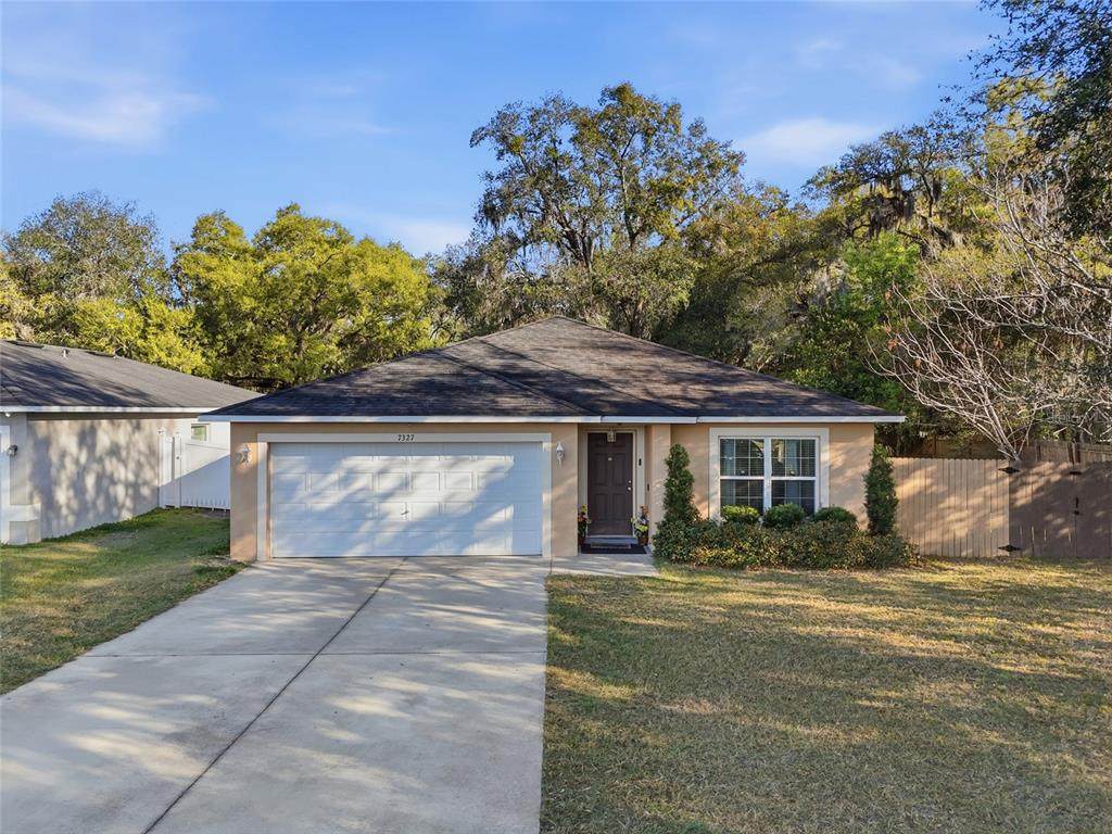 7327 Holly Creek Road - Photo 1