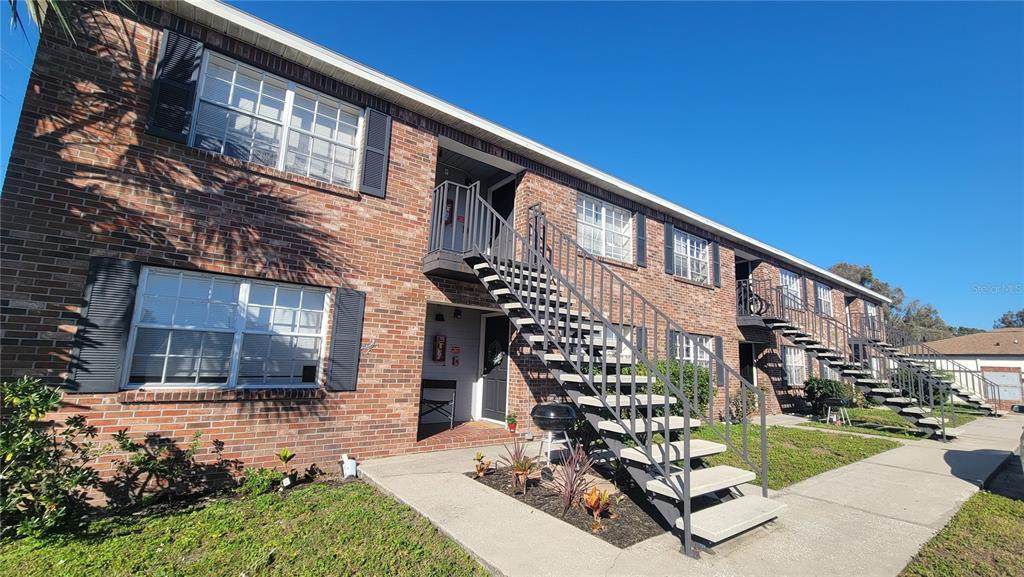 6415 Roberts Avenue - Photo 1