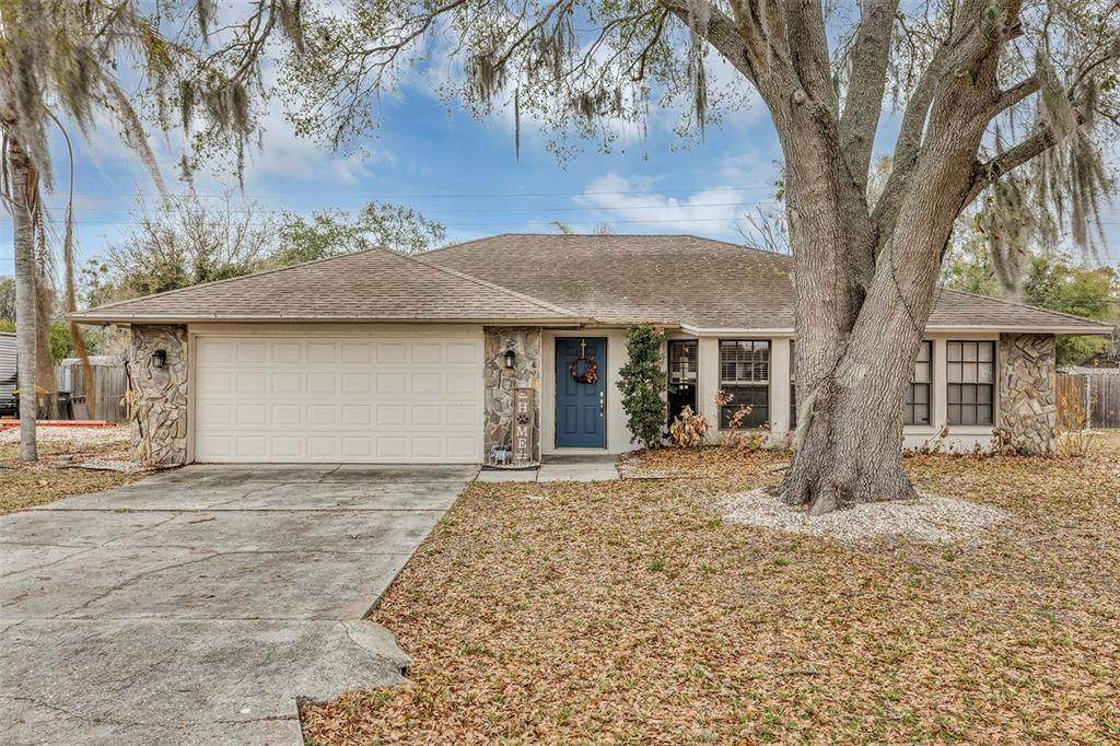 1548 Bowmans Trail - Photo 1