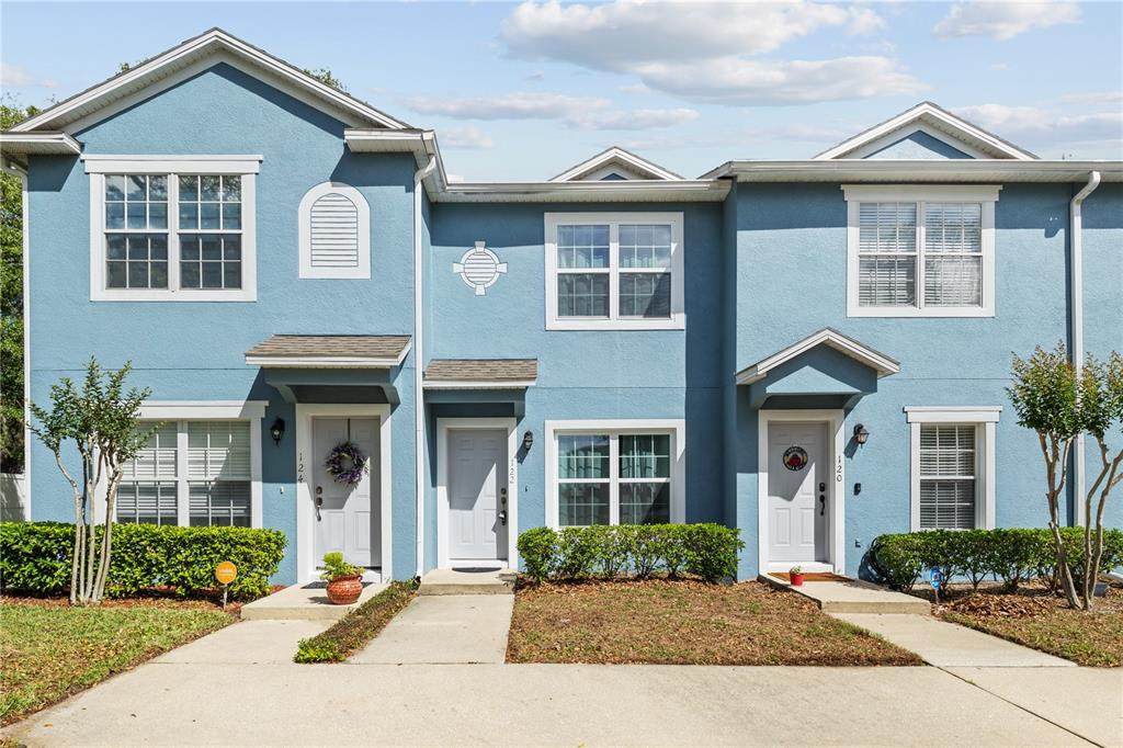 122 Wilton Circle - Photo 1