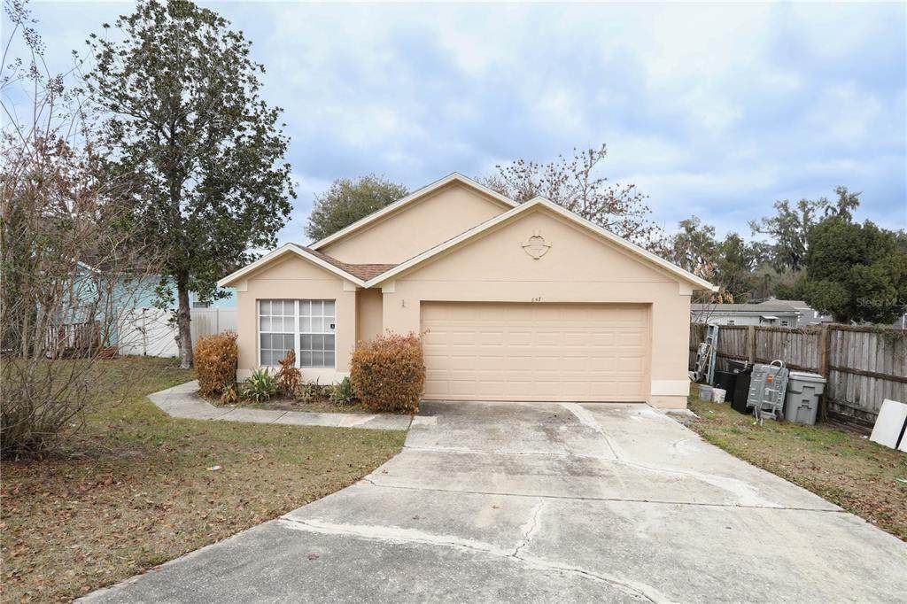 647 Falling Oak Cove - Photo 1