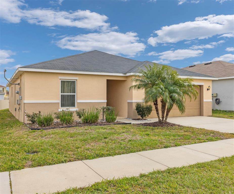 213 Lake Lucerne Way - Photo 1