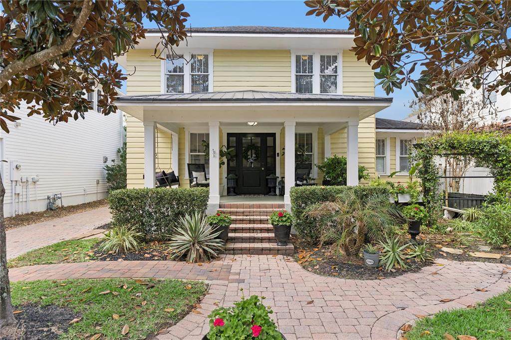 1232 Poinsettia Avenue - Photo 1