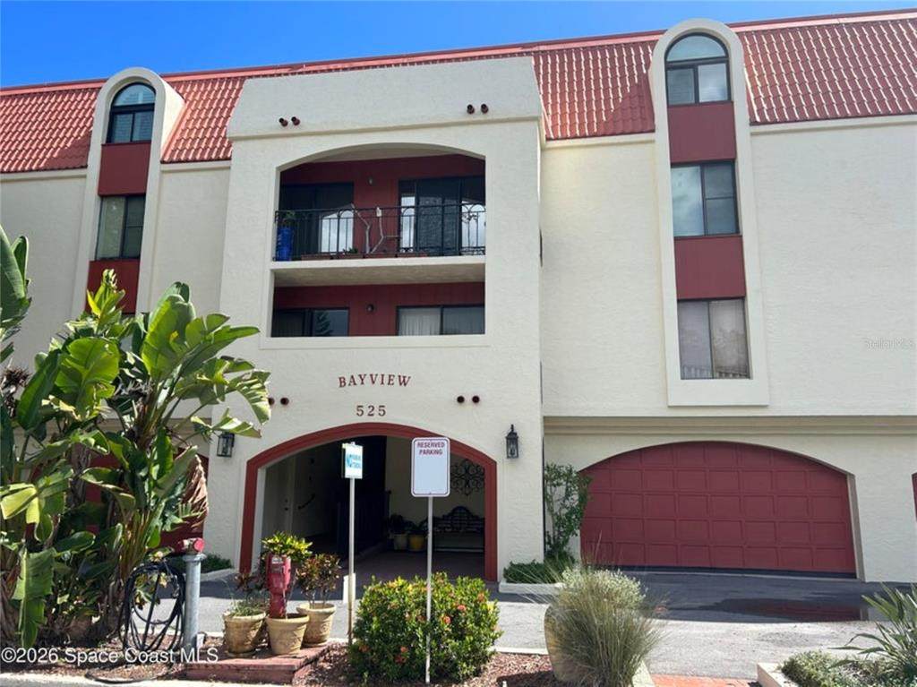 525 Indian River Avenue - Photo 1