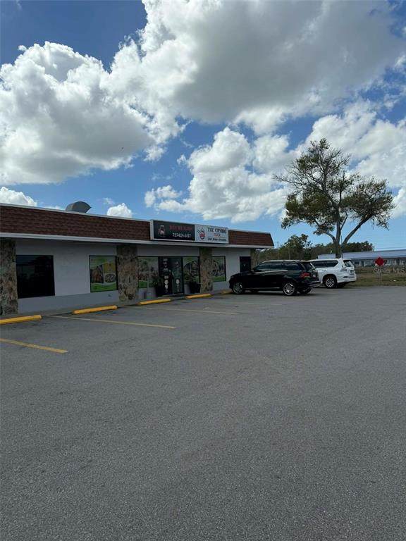 8256 Ulmerton Road - Photo 1