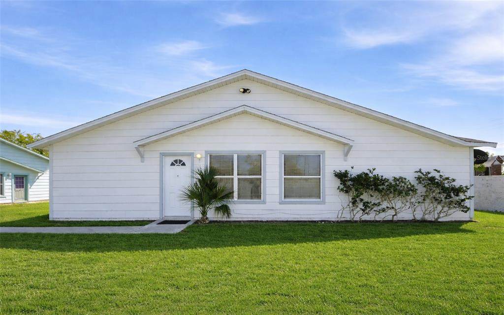 2132 Avon Boulevard - Photo 1