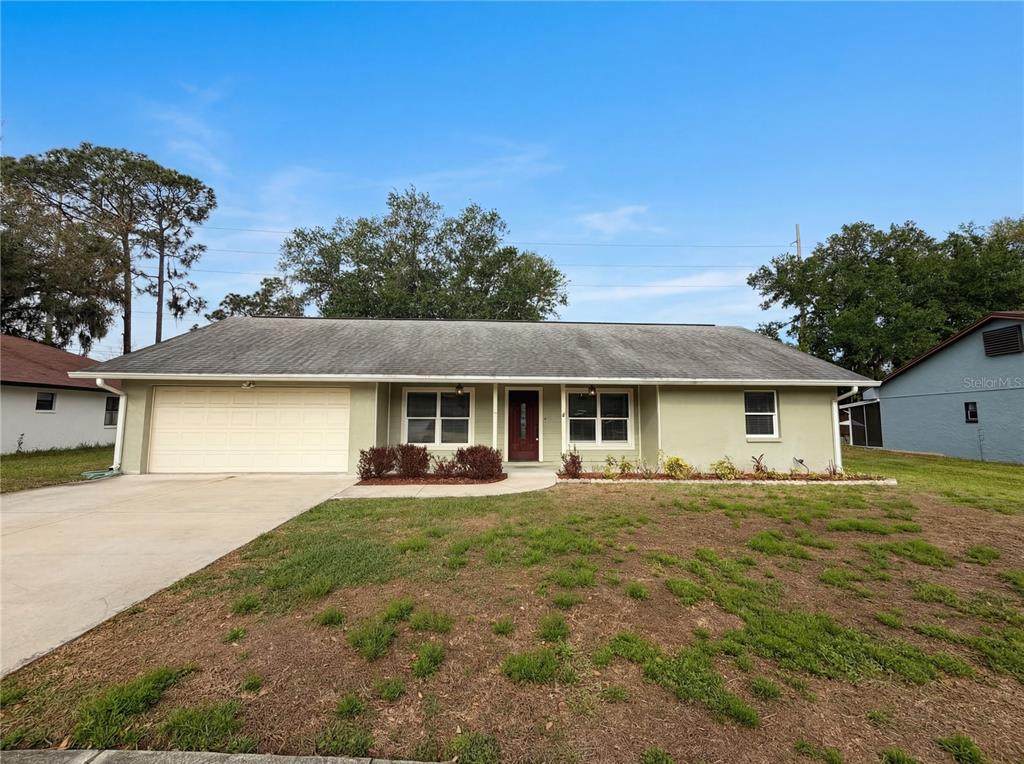 1415 Sandalwood Drive - Photo 1
