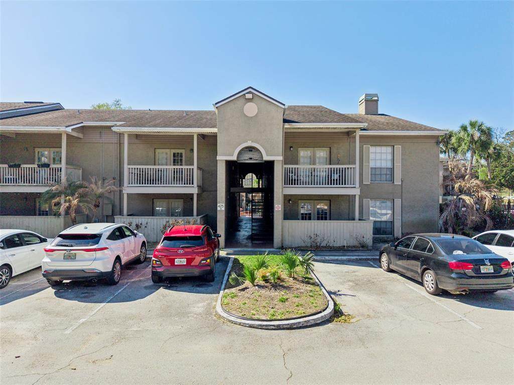 425 Wymore Road - Photo 1