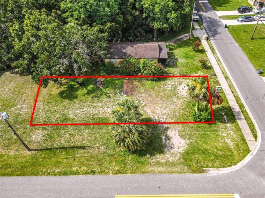 939 Moton Avenue - Photo 1