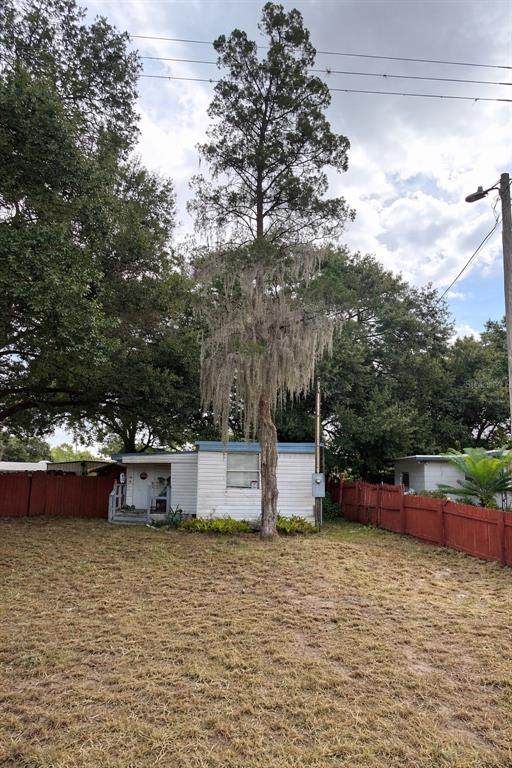 835 27TH Street - Photo 1