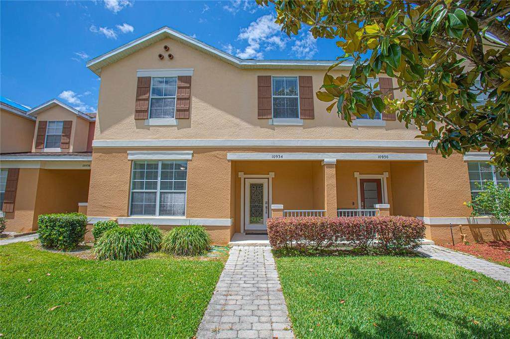 10934 Savannah Landing Circle - Photo 1