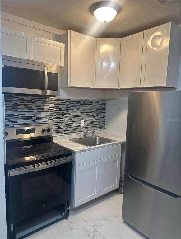 820 Galsworthy Avenue - Photo 1