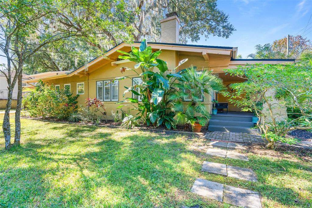 724 Palmer Street - Photo 1
