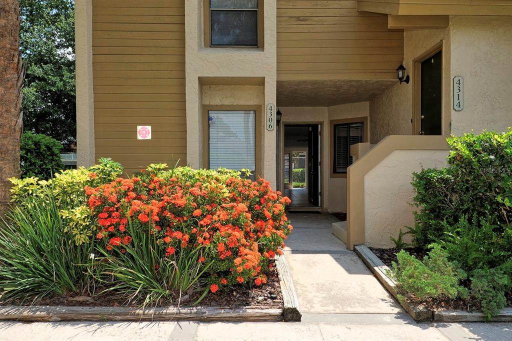4306 Middlebrook Road - Photo 1