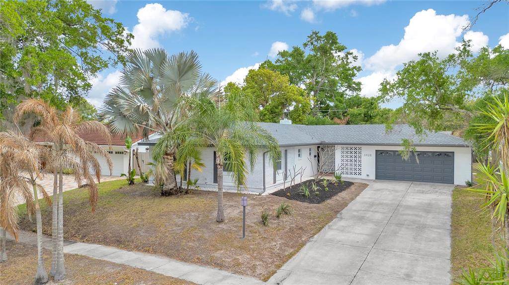 3925 De Kalb Drive - Photo 1