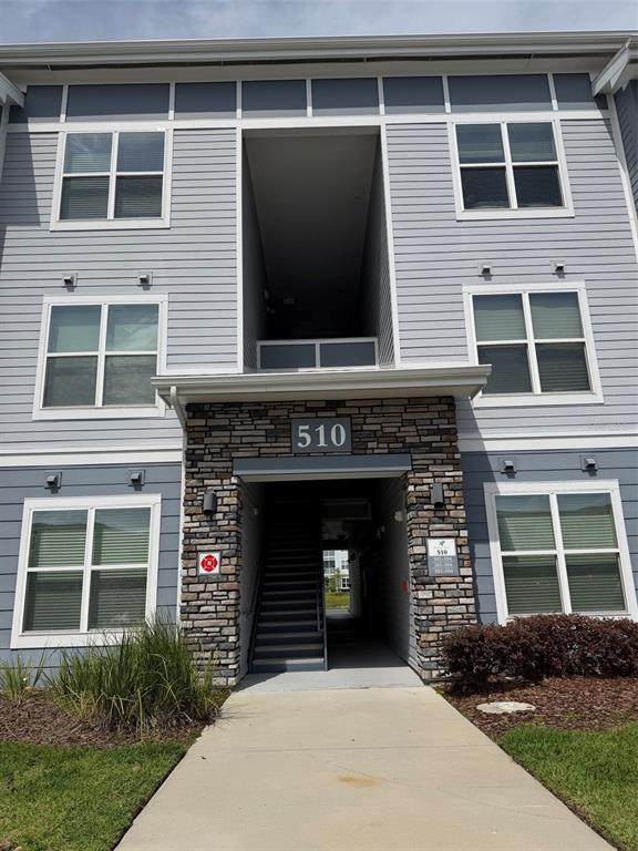 510 Academy Drive - Photo 1