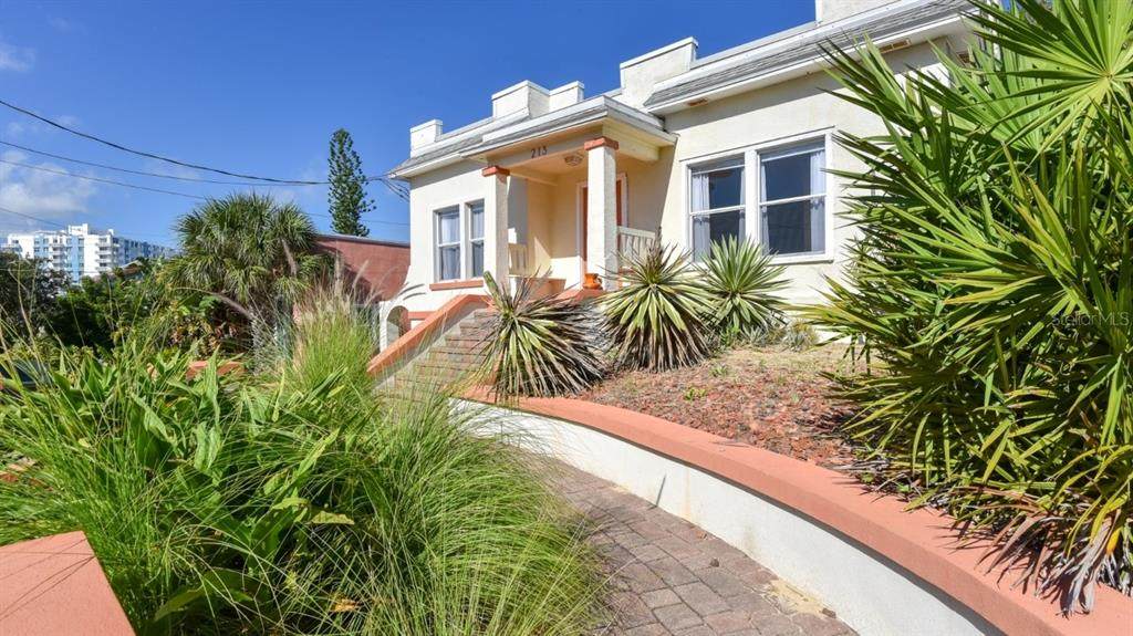 213 Jessamine Boulevard - Photo 1