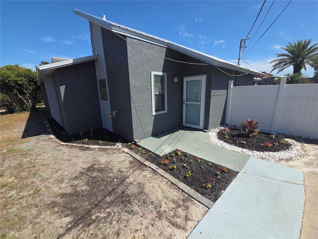 644 16TH Street - Photo 1