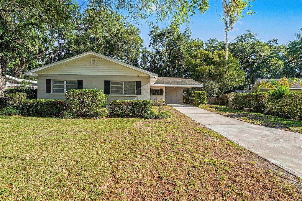 521 Palmeden Drive - Photo 1