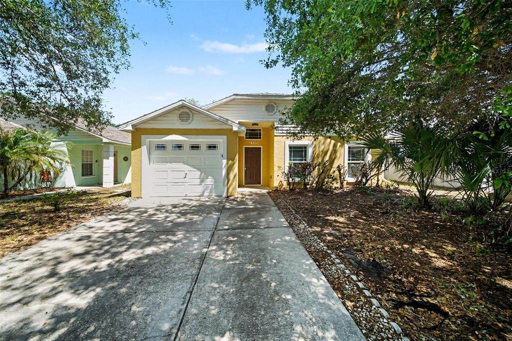 2424 Camden Oaks Place - Photo 1