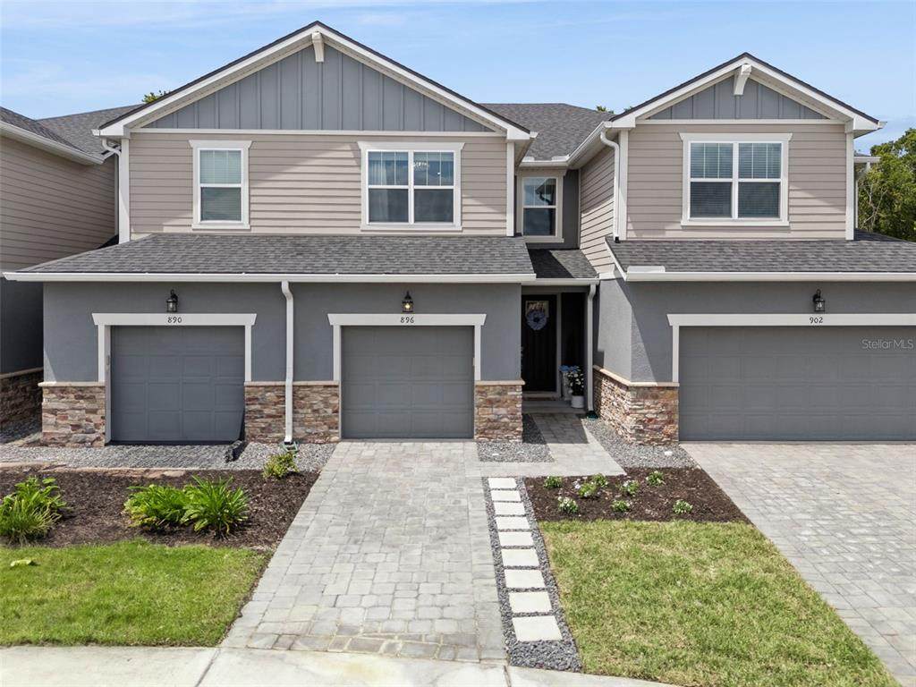 896 Spring Palms Loop - Photo 1
