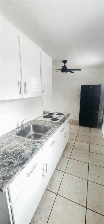 301 Avenue B - Photo 1