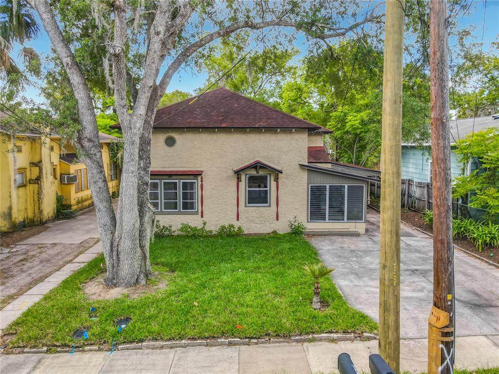224 Salisbury Avenue - Photo 1