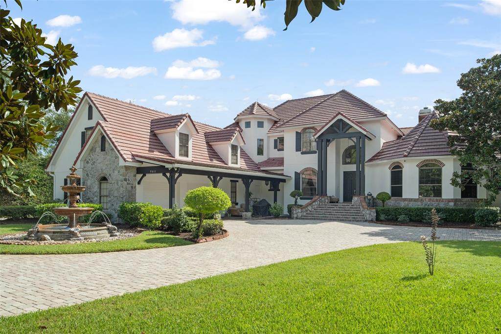 9011 Pinnacle Circle - Photo 1