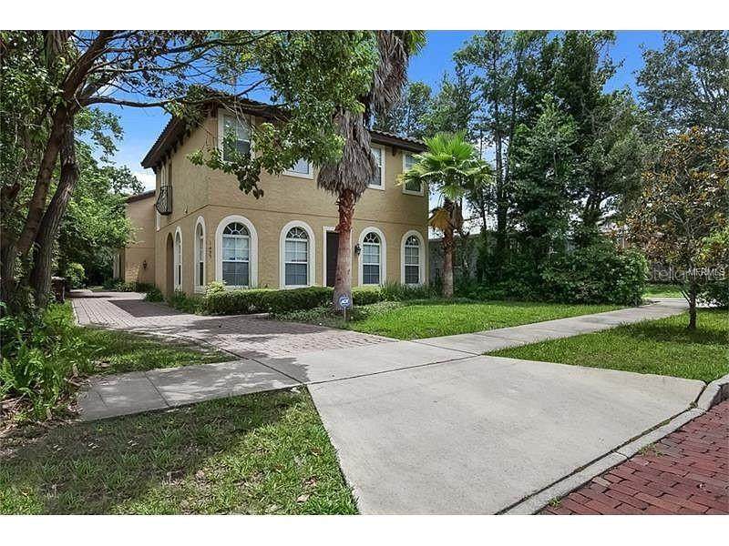 1455 Catherine Street - Photo 1