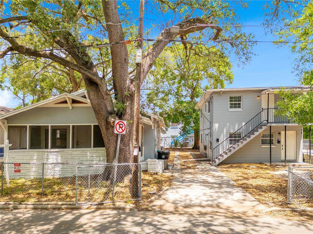 1029 Colyer Street - Photo 1