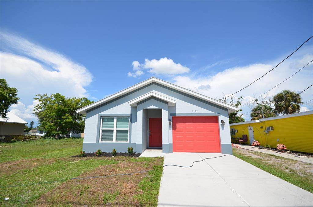 2225 Carver Avenue - Photo 1