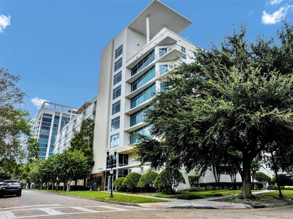 525 Jackson Street - Photo 1