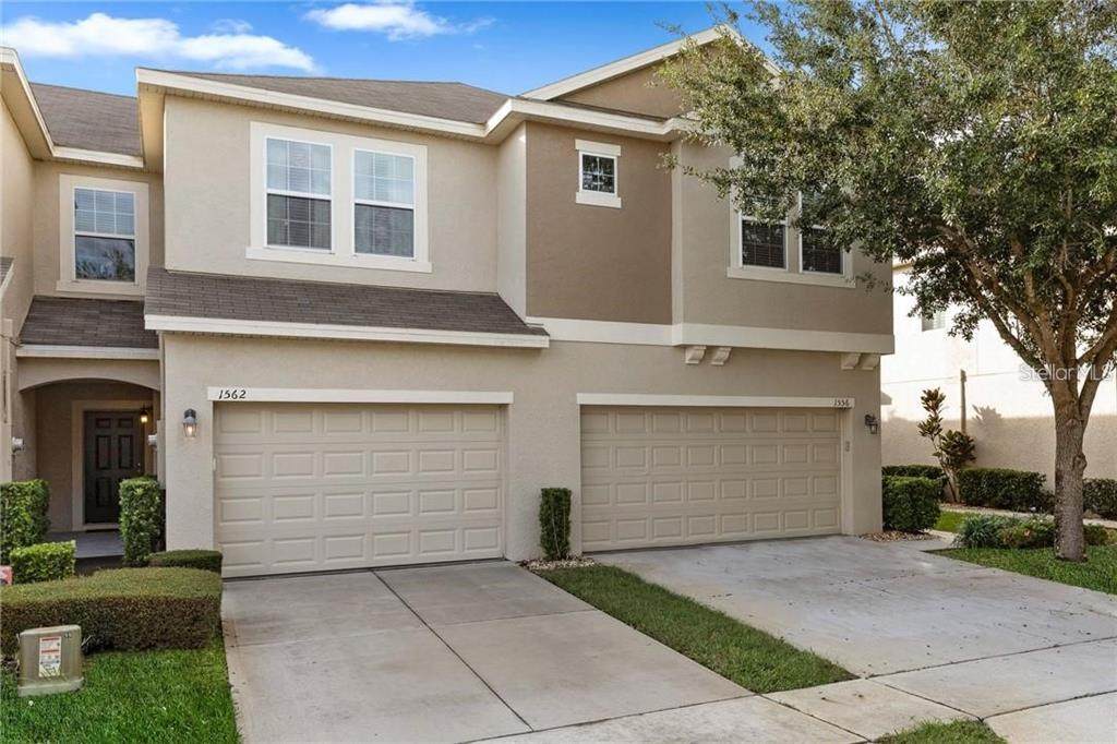 1562 Plumeria Place - Photo 1
