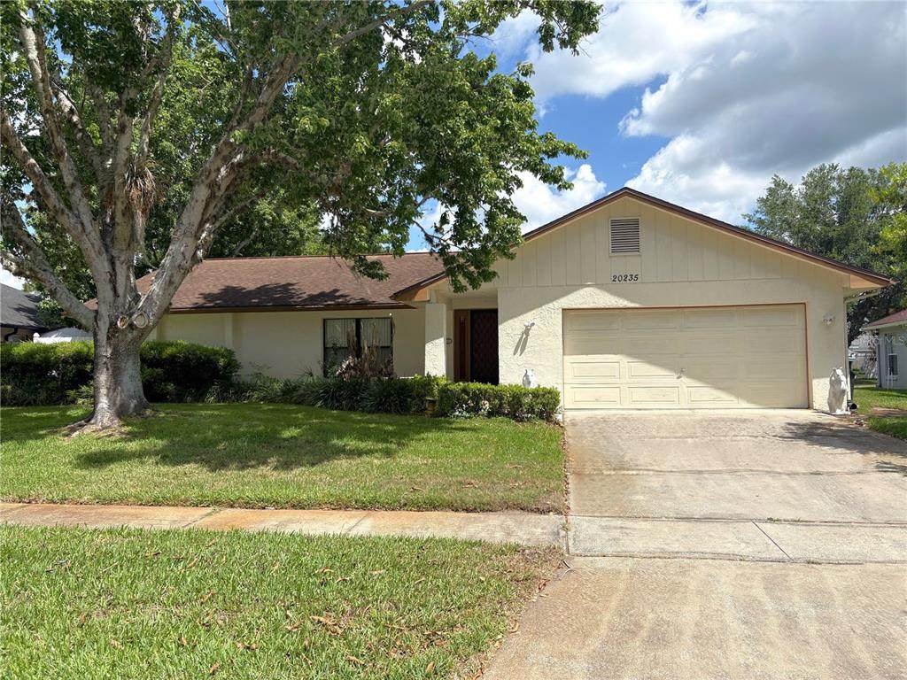 20235 Majestic Street - Photo 1