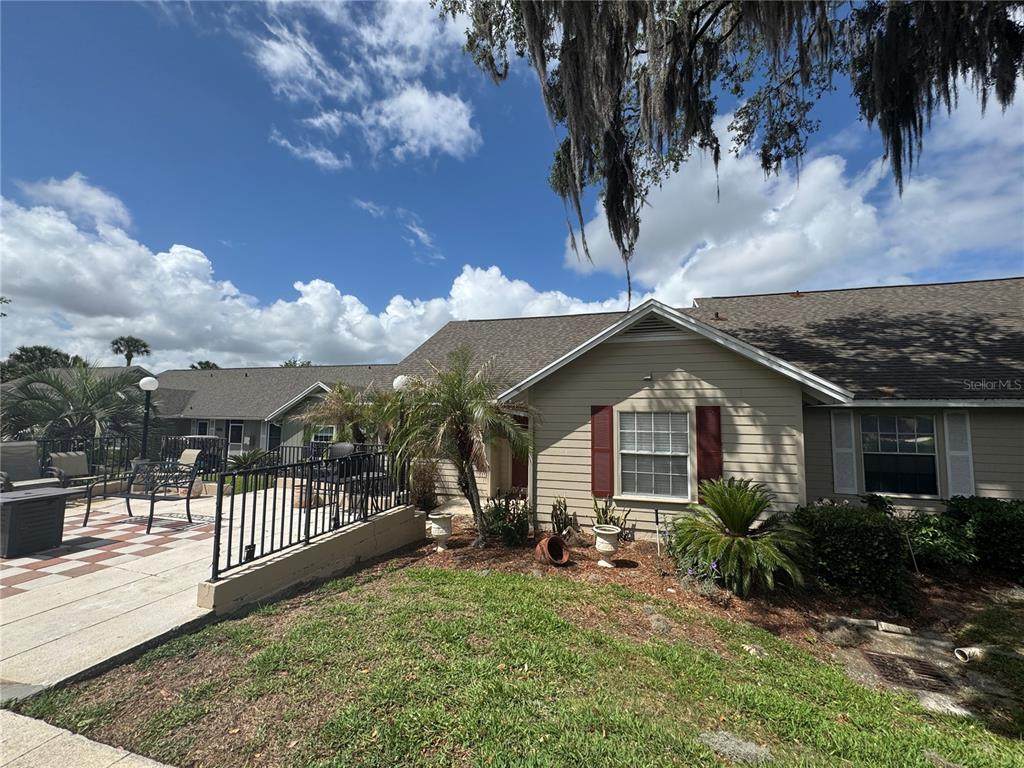 1106 Villa Lane - Photo 1