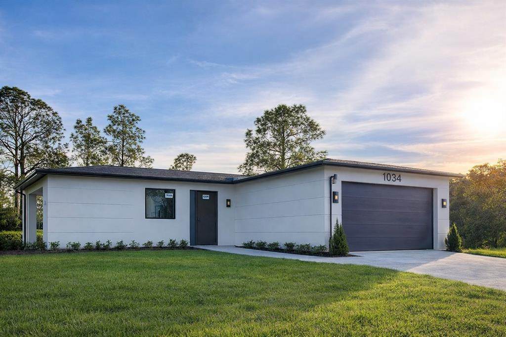 1034 Alcalde Street - Photo 1